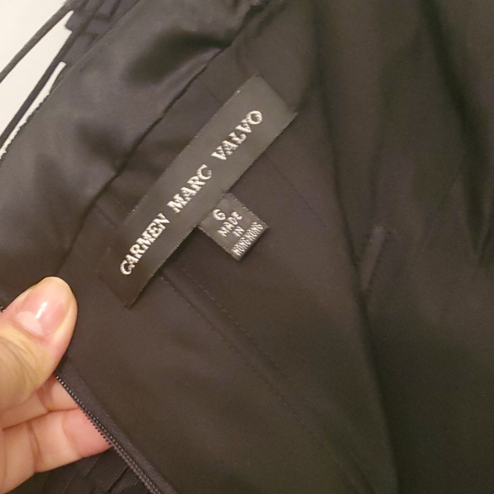 Beautiful strapless dress - Picture 3 of 10